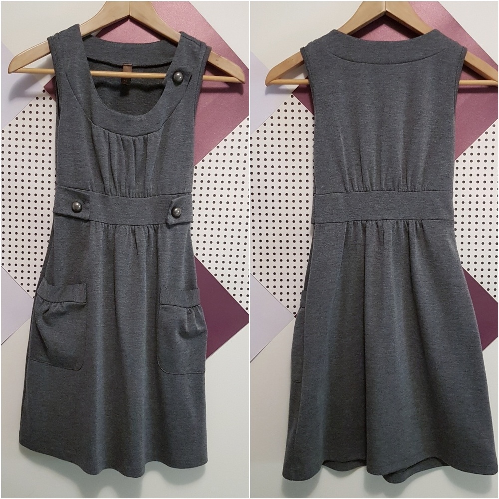 Lovely Day Journalism Sleeveless Dress S